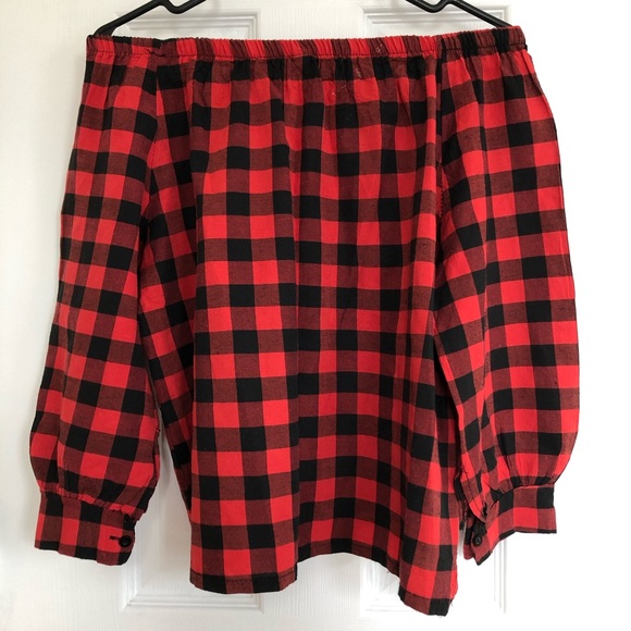 Off shoulder - Picture 2 of 2